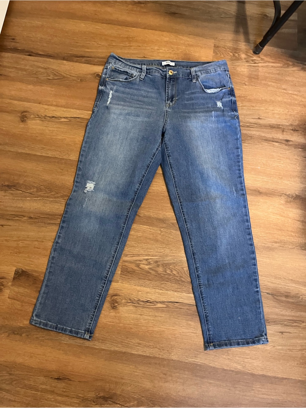 Kensie Mid Wash Boyfriend Jeans in Blue with Light Distressing